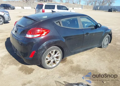 2017 Hyundai Veloster z USA, uszkodzony, nr VIN KMHTC6AD1HU316726